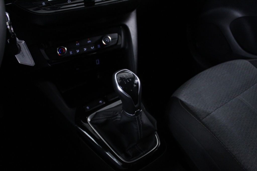 opel-corsa-2024-gasolina-1199cc