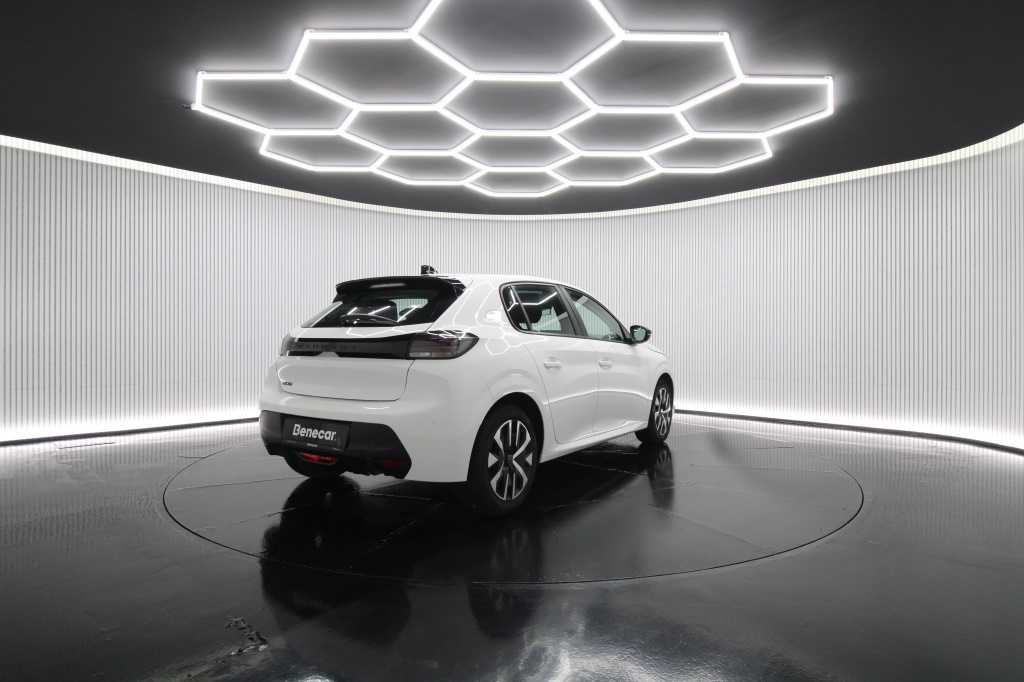 peugeot-208-2024-gasolina-1199cc