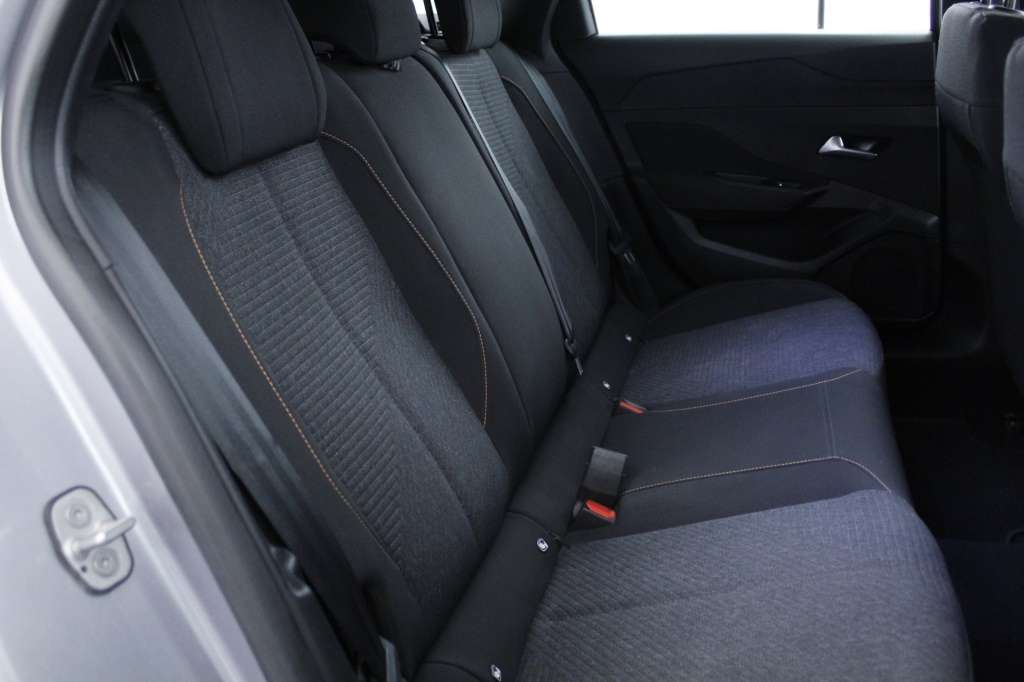 peugeot-308-sw-2025-hibrido-1199cc