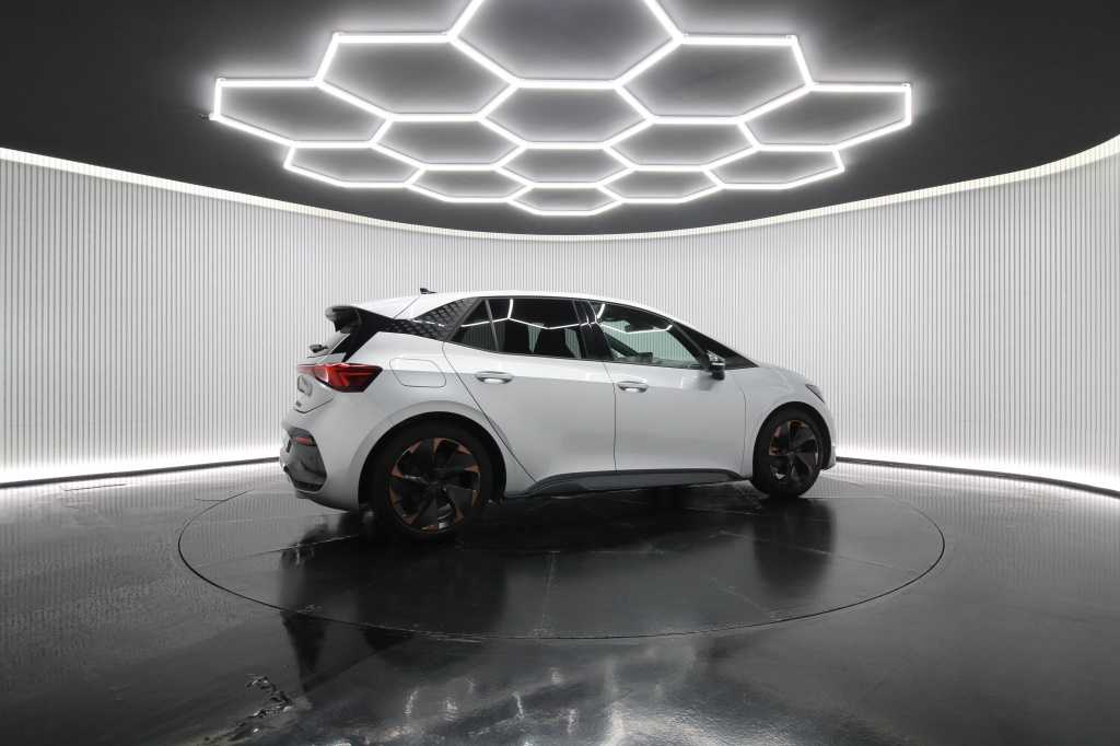 cupra-born-2025-eletrico-453cc