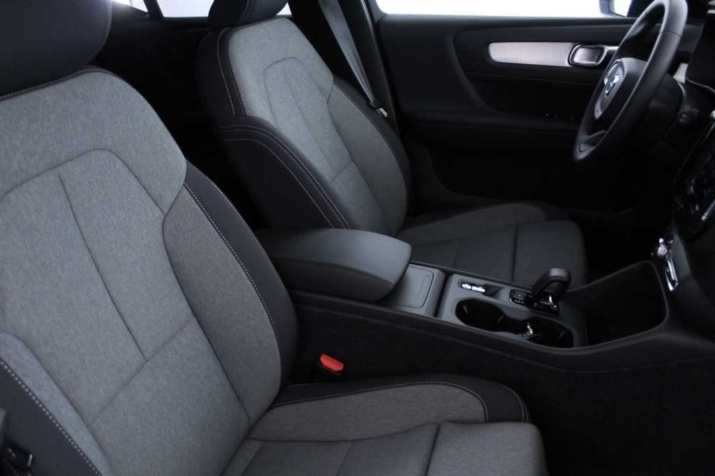 volvo-xc40-2025-hibrido-1969cc