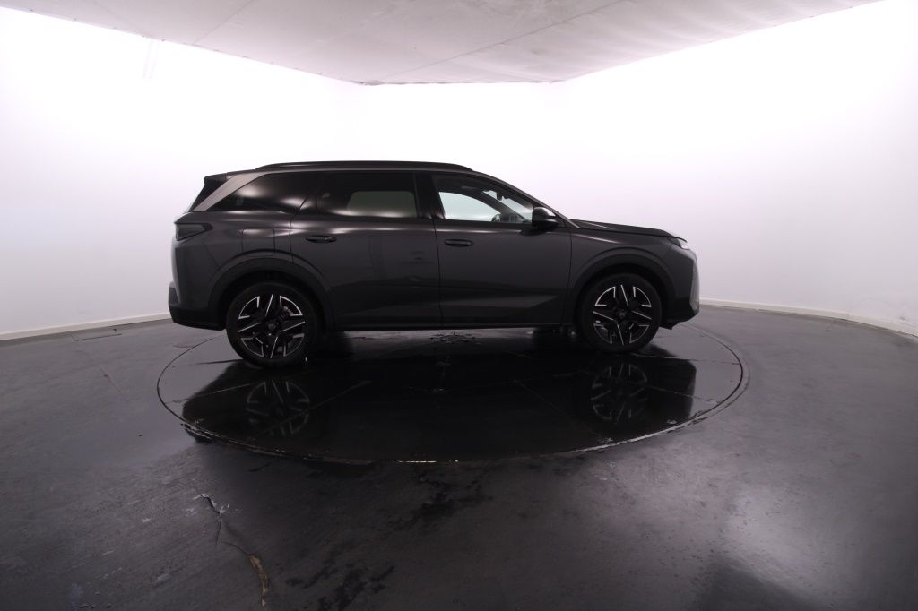peugeot-5008-2025-hibrido-1199cc