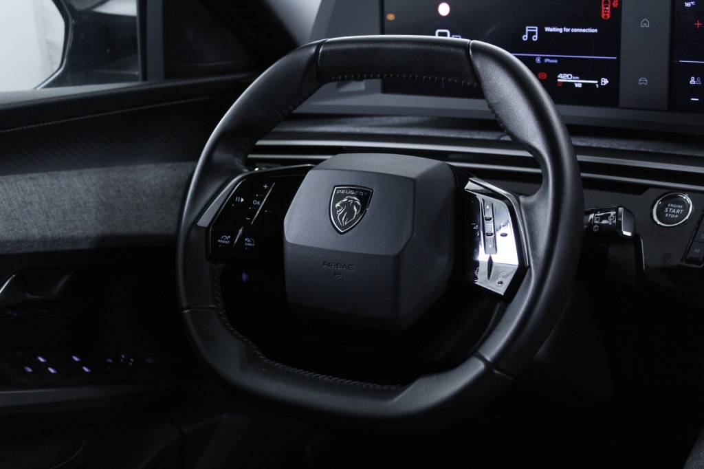 peugeot-5008-2025-hibrido-1199cc