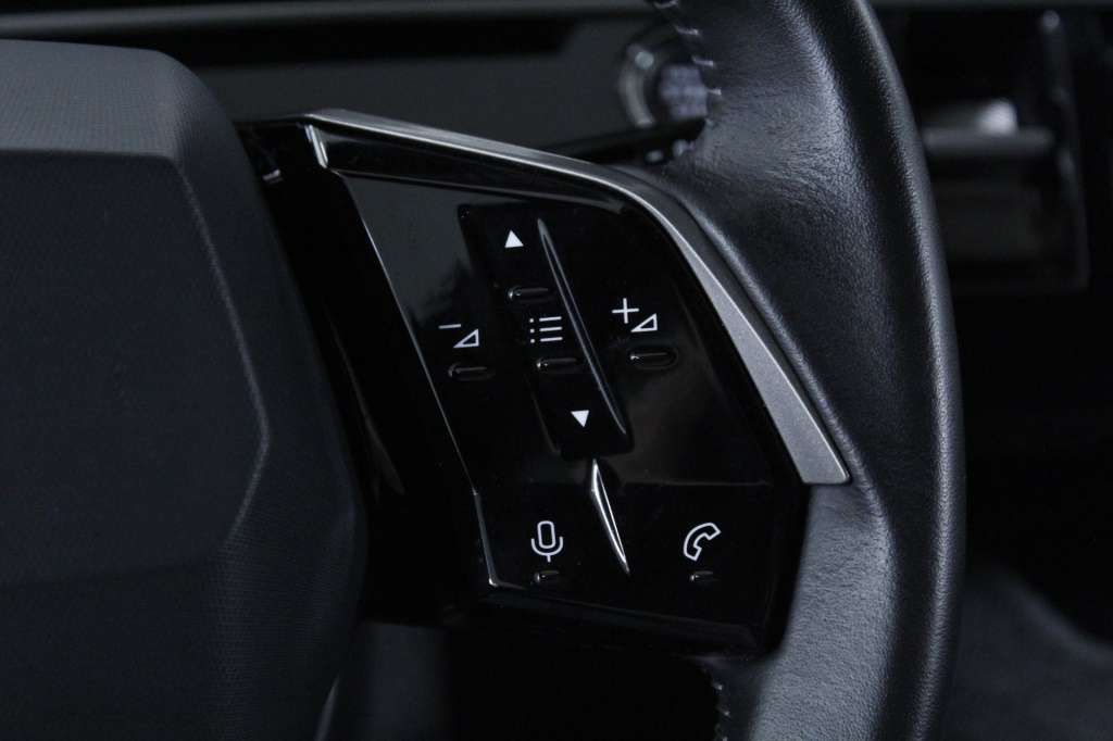 peugeot-5008-2025-hibrido-1199cc