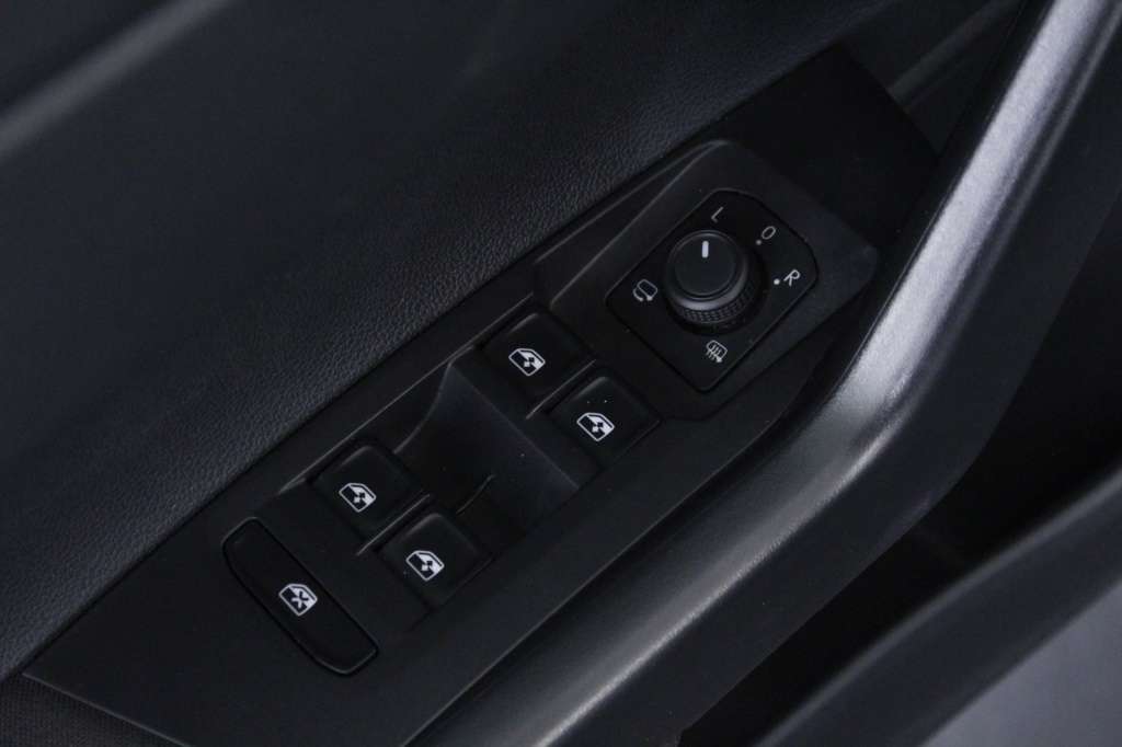 volkswagen-taigo-2024-gasolina-999cc