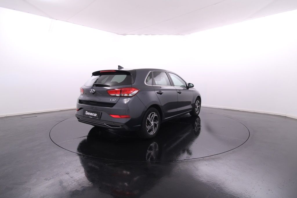 hyundai-i30-2024-gasolina-998cc