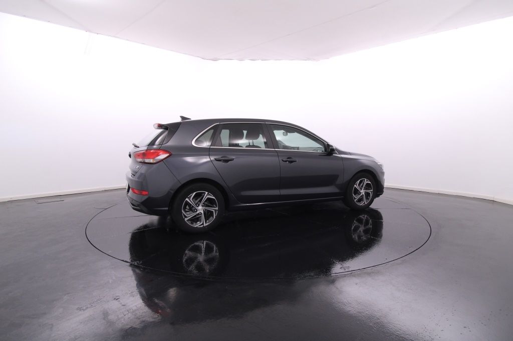 hyundai-i30-2024-gasolina-998cc
