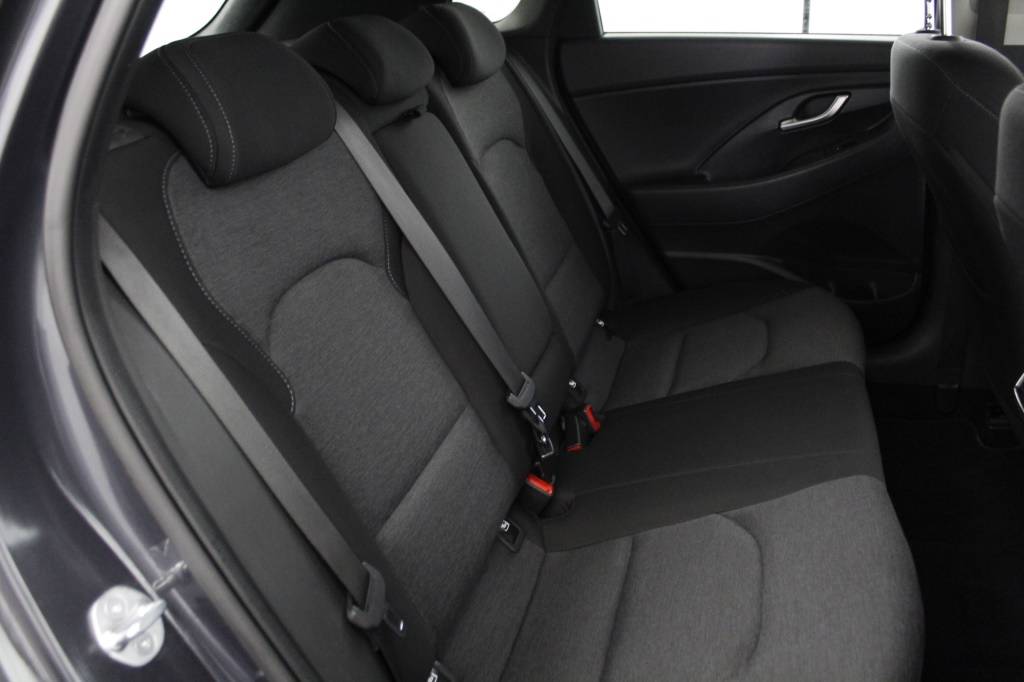 hyundai-i30-2024-gasolina-998cc