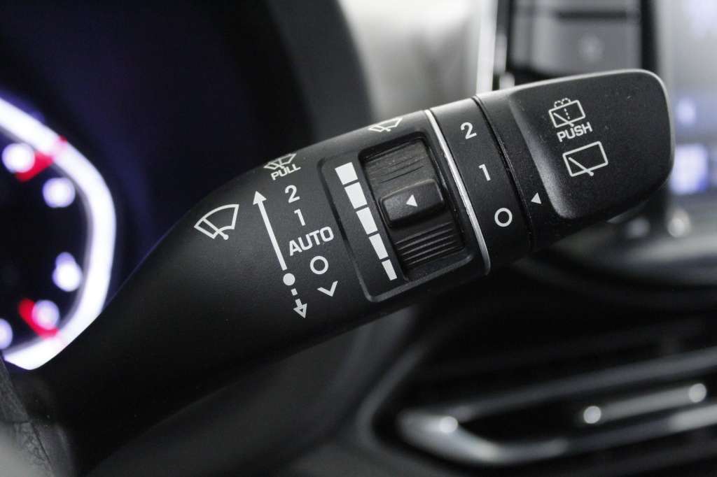 hyundai-i30-2024-gasolina-998cc