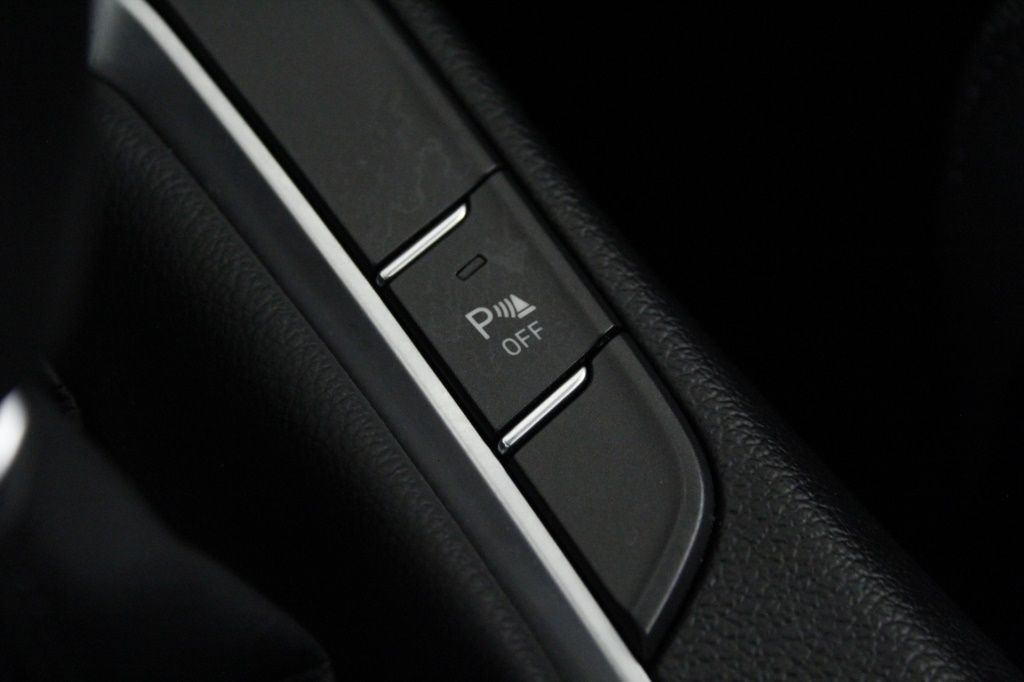 hyundai-i30-2024-gasolina-998cc