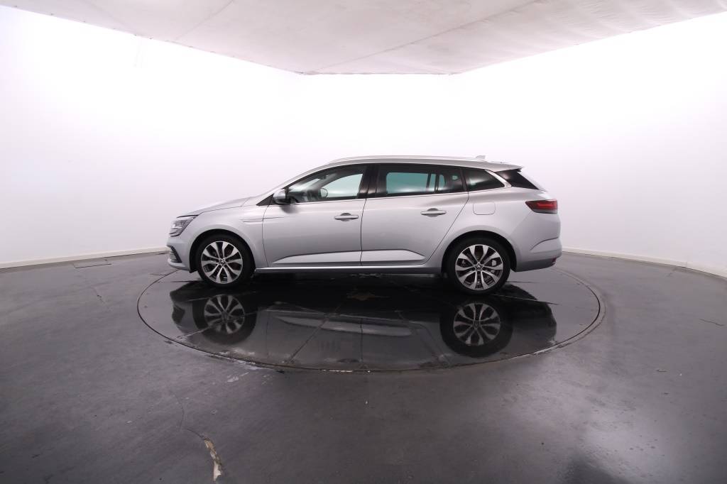 renault-megane-sport-tourer-2022-hibrido-1598cc