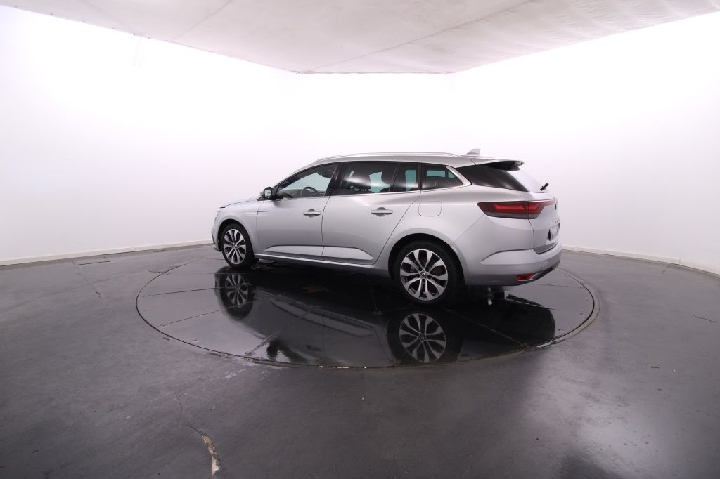 renault-megane-sport-tourer-2022-hibrido-1598cc