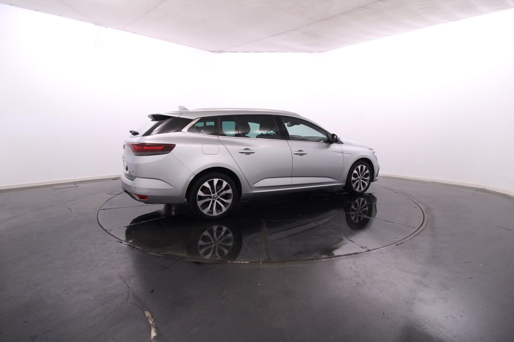 renault-megane-sport-tourer-2022-hibrido-1598cc