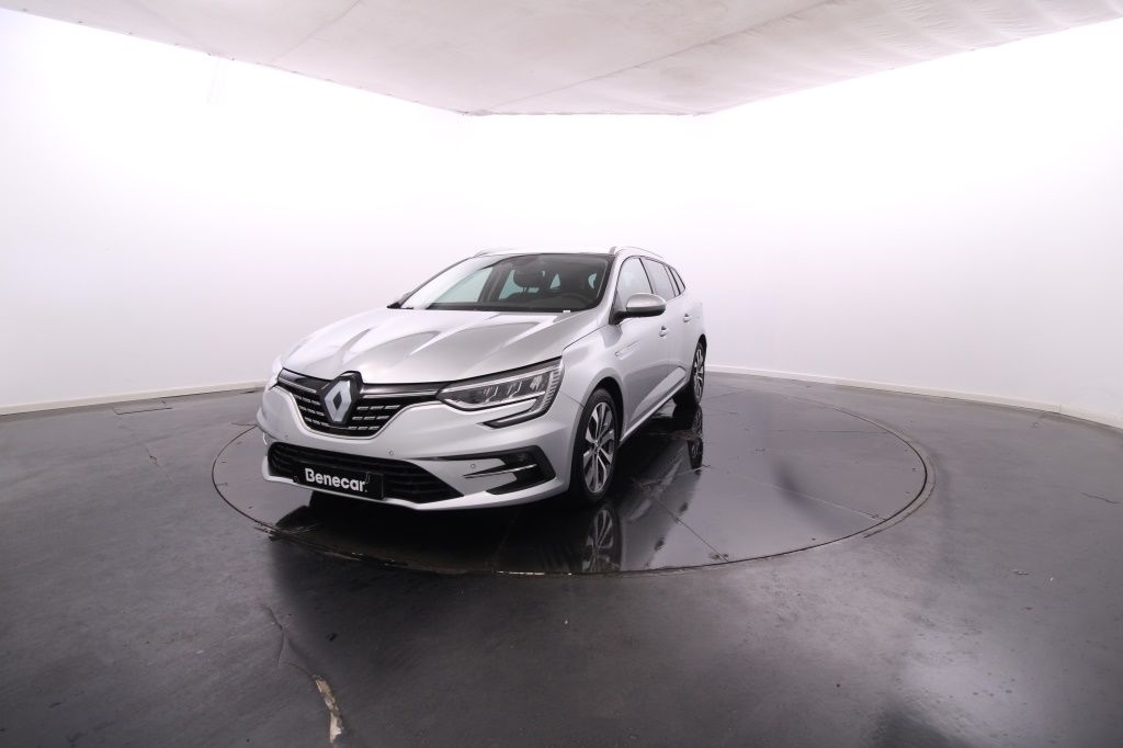 renault-megane-sport-tourer-2022-hibrido-1598cc
