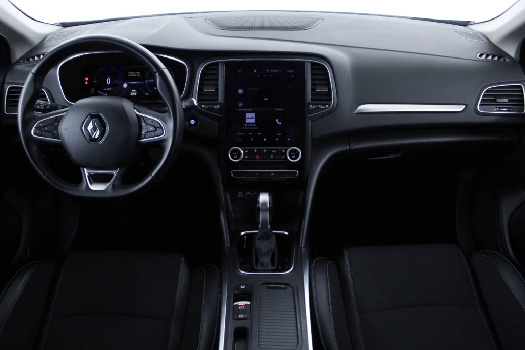 renault-megane-sport-tourer-2022-hibrido-1598cc