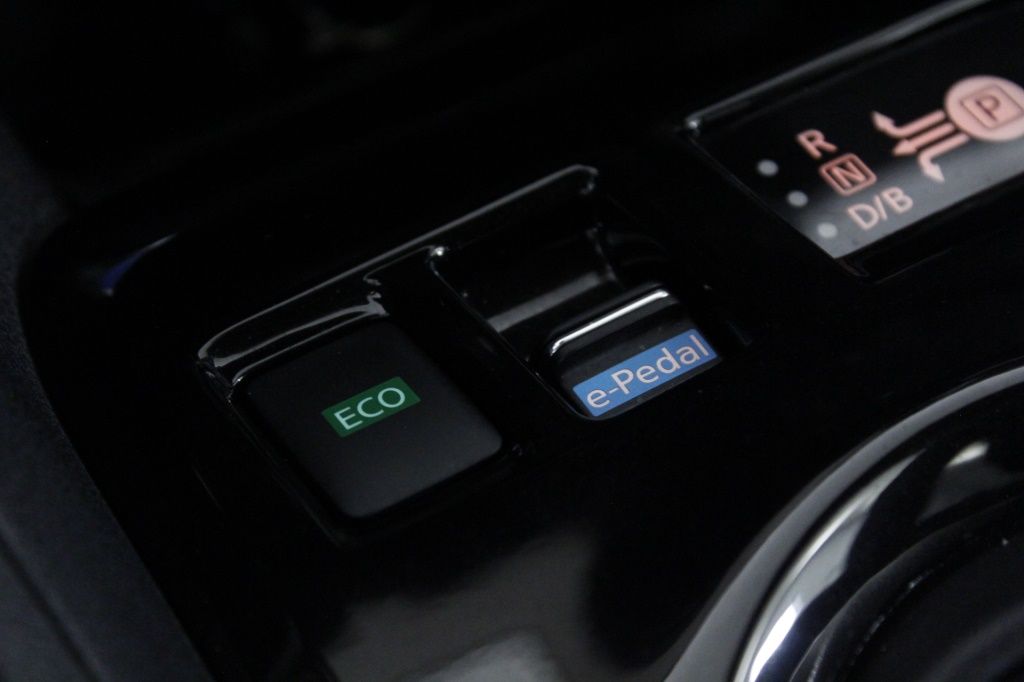 nissan-leaf-2024-eletrico-1cc