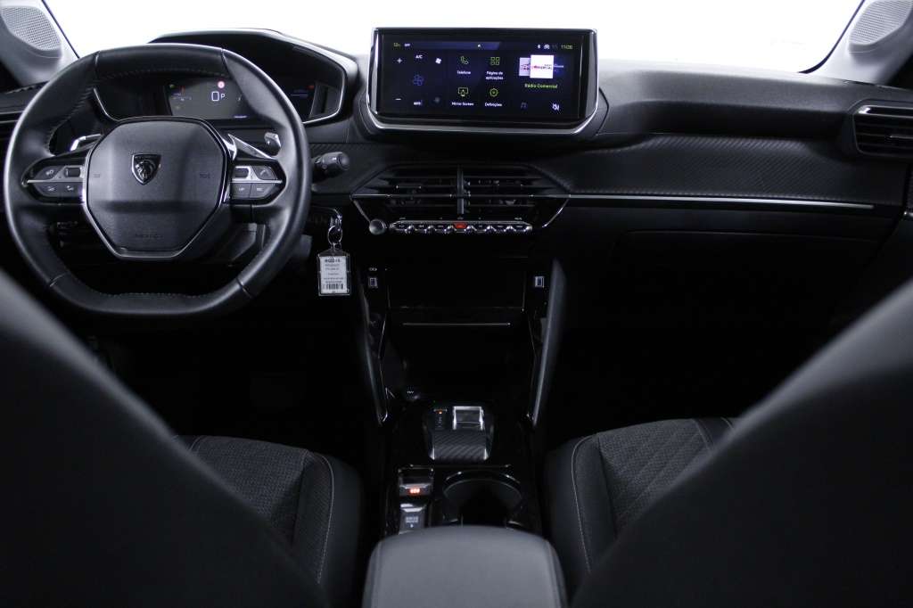 peugeot-208-2025-hibrido-1199cc