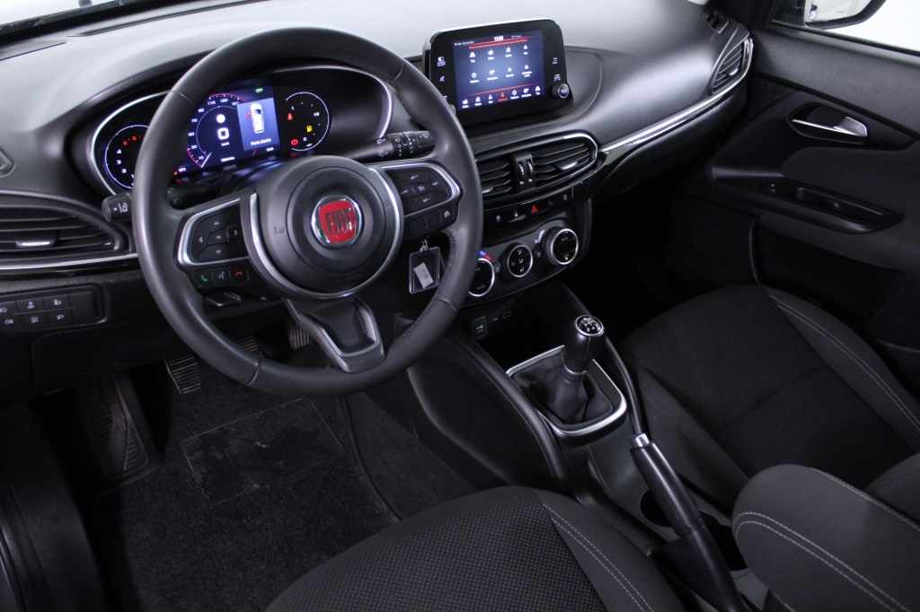 fiat-tipo-station-wagon-2022-diesel-1248cc