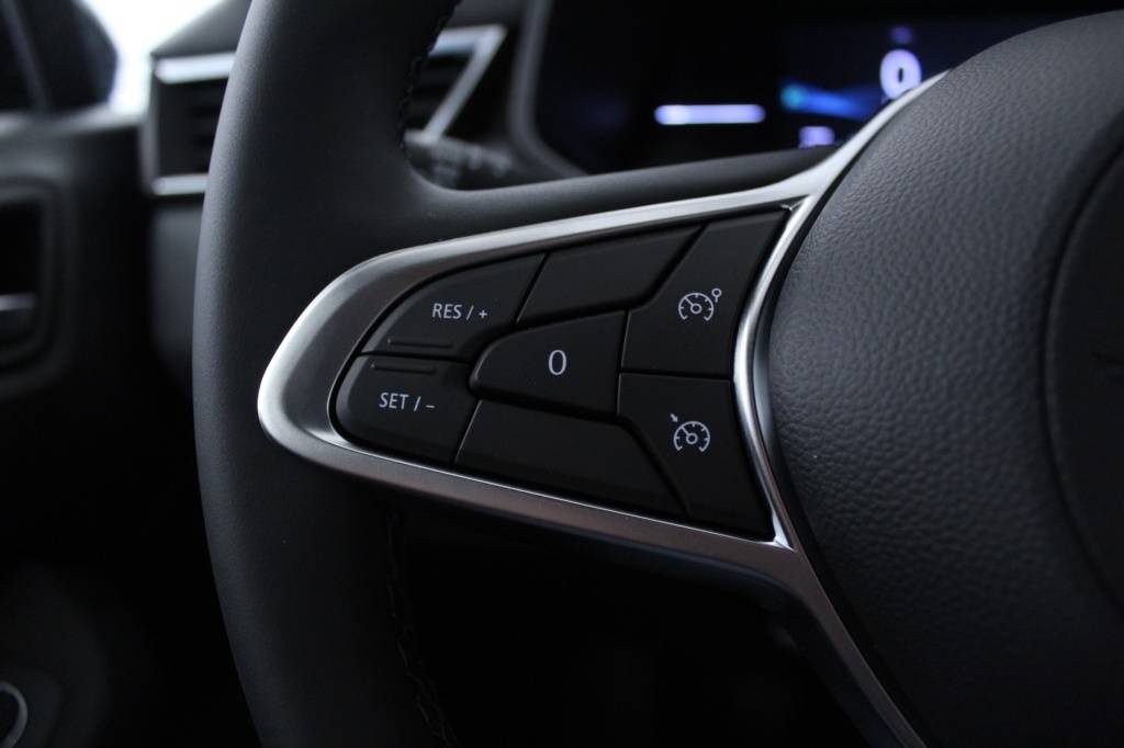 mitsubishi-colt-2024-gasolina-999cc