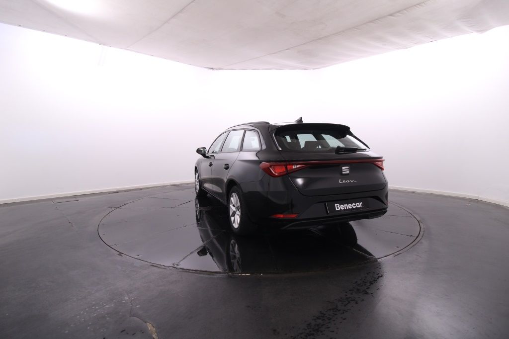 seat-leon-st-2024-gasolina-999cc