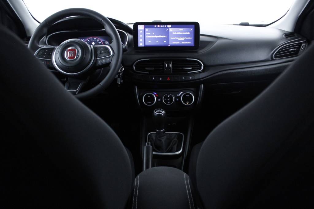 fiat-tipo-station-wagon-2023-gasolina-999cc