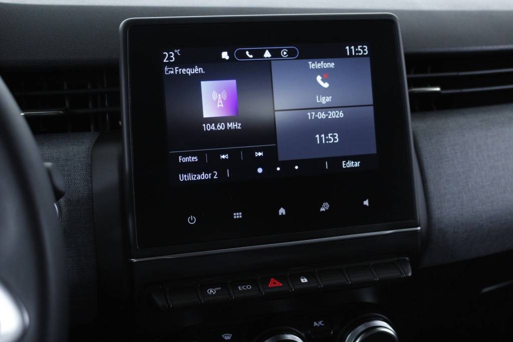 mitsubishi-colt-2024-gasolina-999cc