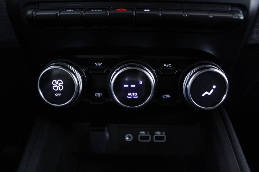 mitsubishi-colt-2024-gasolina-999cc