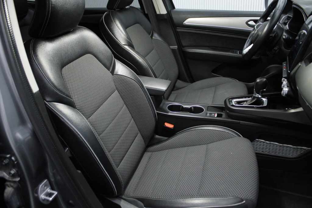 renault-arkana-2023-hibrido-1332cc