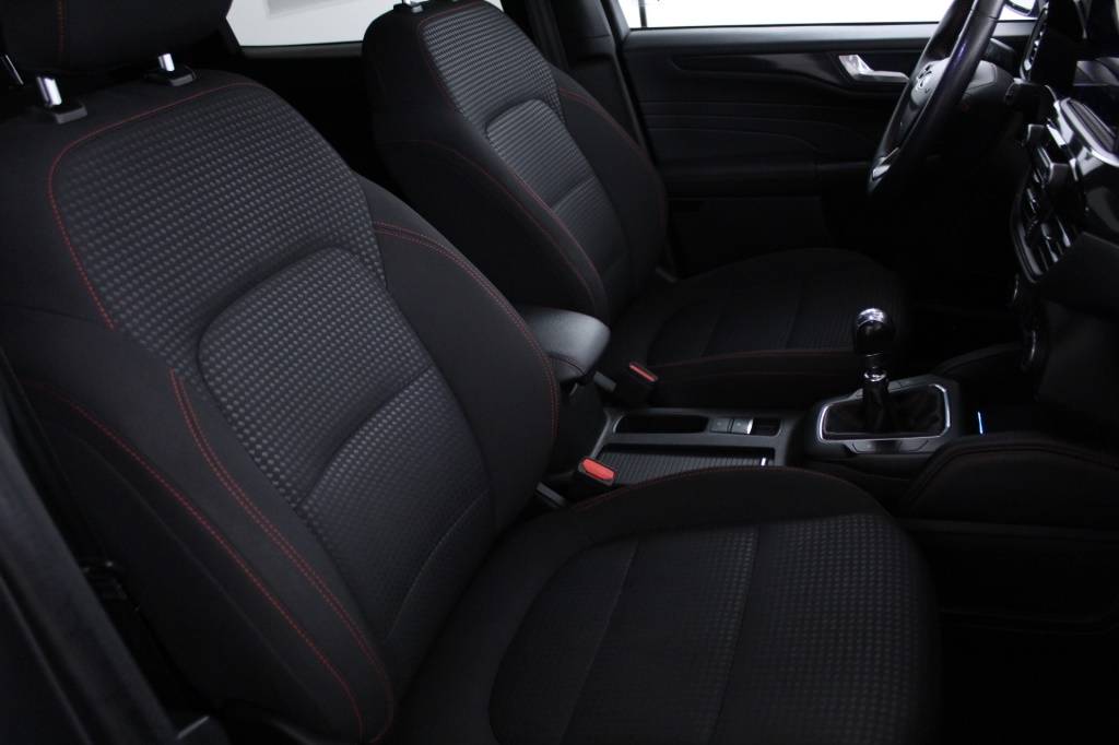 ford-kuga-2022-gasolina-1496cc