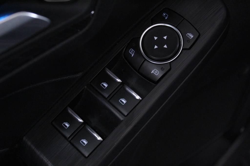 ford-kuga-2022-gasolina-1496cc