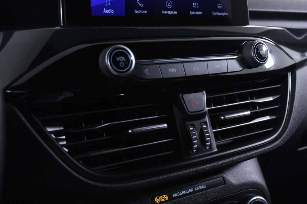 ford-kuga-2022-gasolina-1496cc