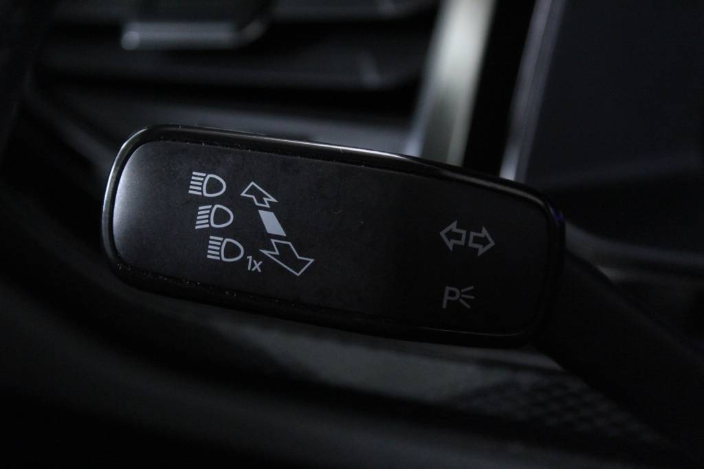 volkswagen-taigo-2024-gasolina-999cc