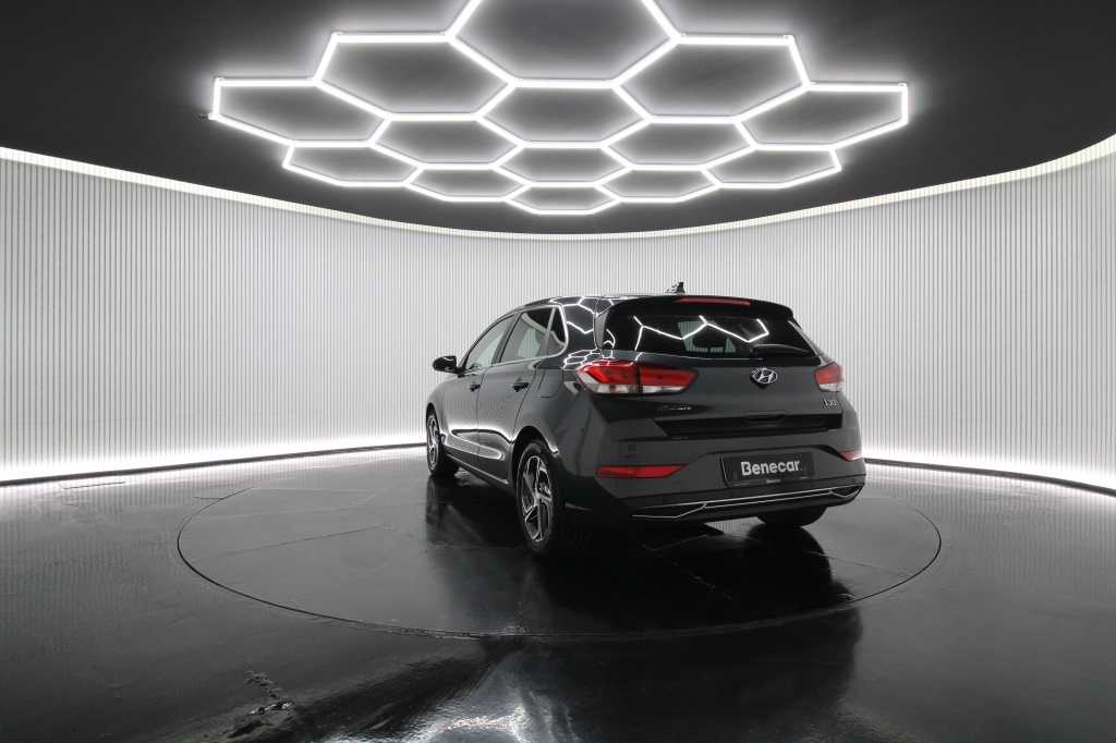 hyundai-i30-2024-gasolina-998cc