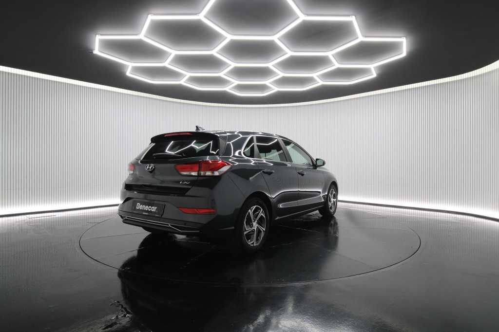 hyundai-i30-2024-gasolina-998cc