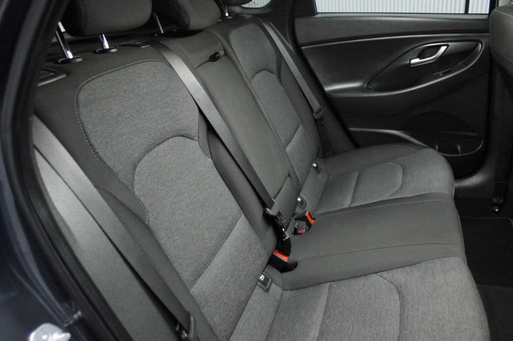 hyundai-i30-2024-gasolina-998cc