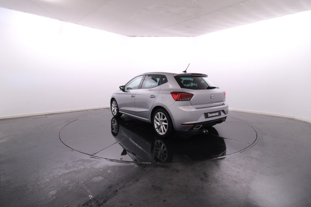 seat-ibiza-2024-gasolina-999cc