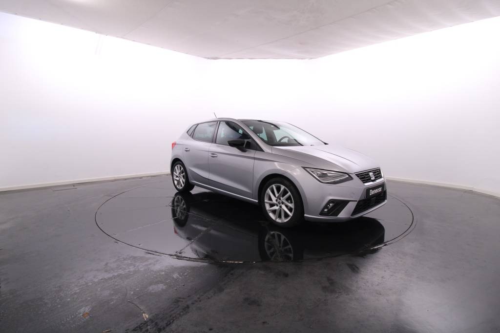 seat-ibiza-2024-gasolina-999cc