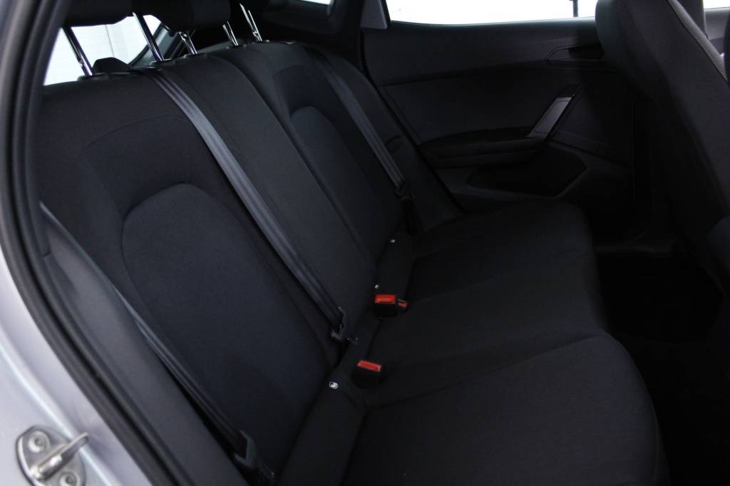 seat-ibiza-2024-gasolina-999cc