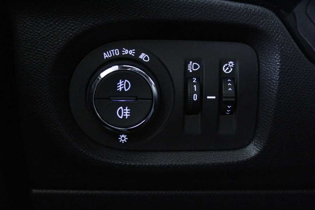 opel-corsa-2024-gasolina-1199cc