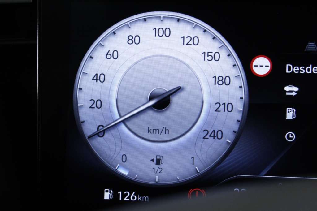 hyundai-tucson-2024-diesel-1598cc