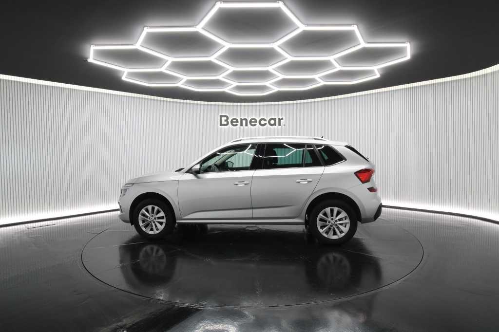 skoda-kamiq-2024-gasolina-999cc