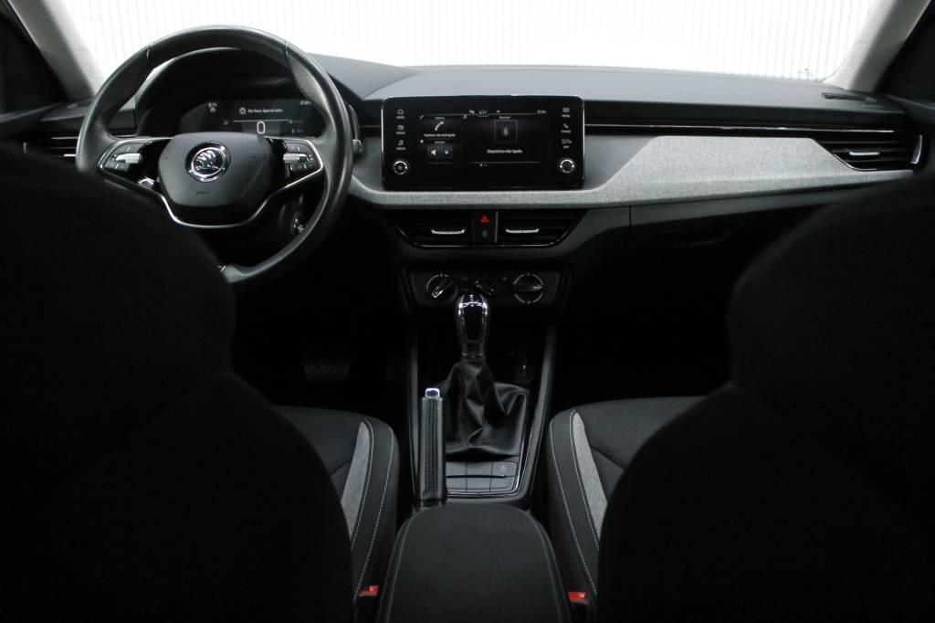 skoda-kamiq-2024-gasolina-999cc