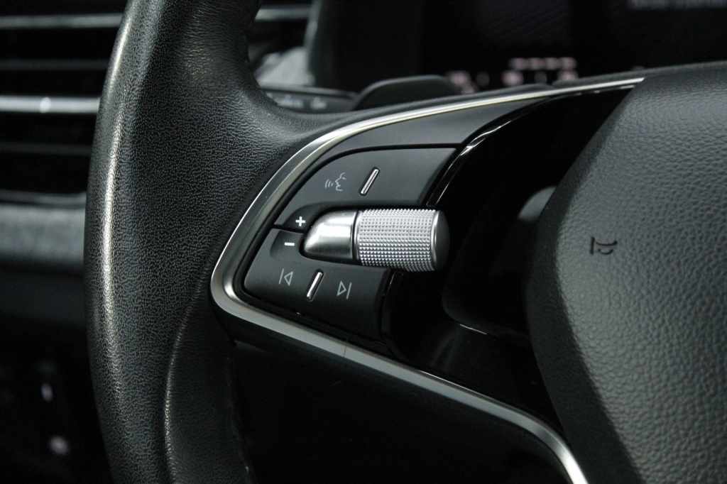 skoda-kamiq-2024-gasolina-999cc