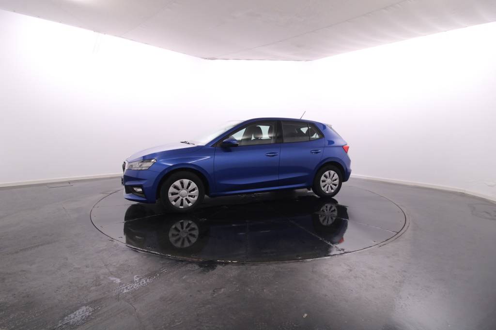 skoda-fabia-2023-gasolina-999cc