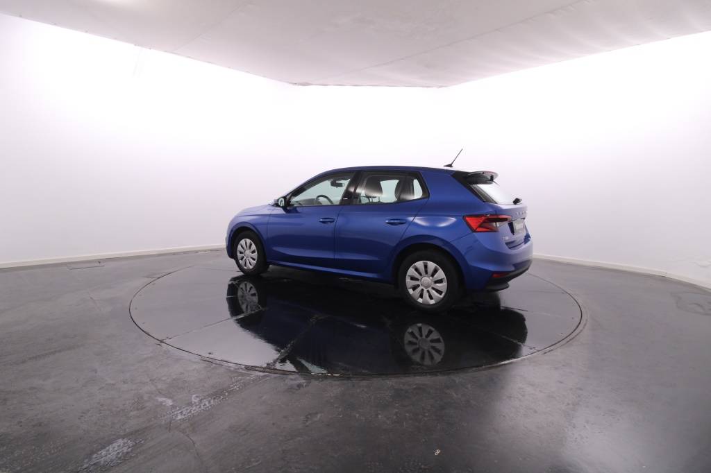 skoda-fabia-2023-gasolina-999cc