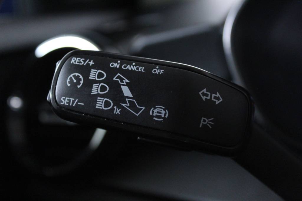 skoda-fabia-2023-gasolina-999cc