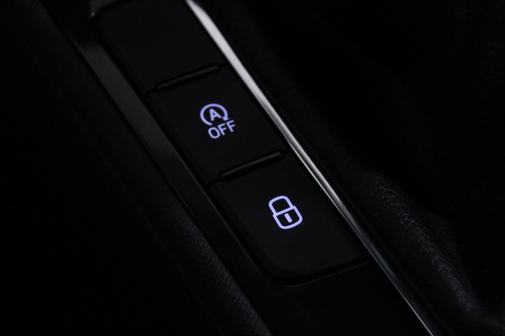 skoda-fabia-2023-gasolina-999cc