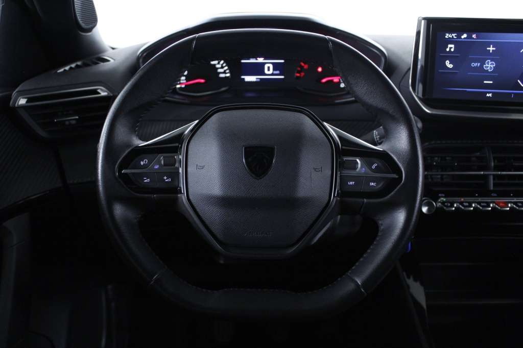 peugeot-2008-2024-gasolina-1199cc