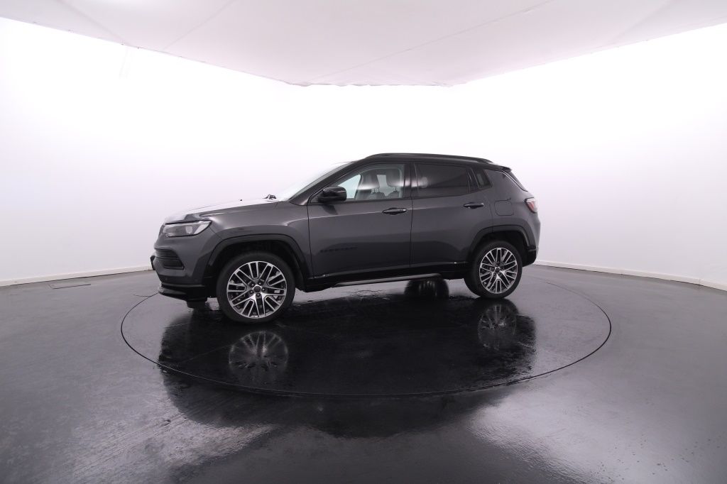 jeep-compass-2024-hibrido-1332cc