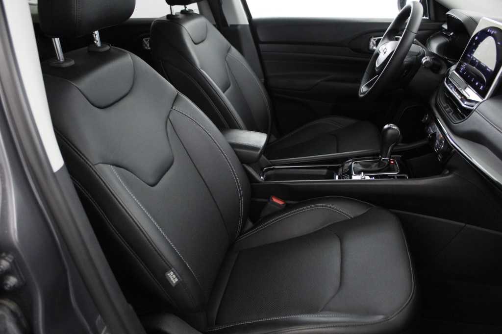 jeep-compass-2024-hibrido-1332cc